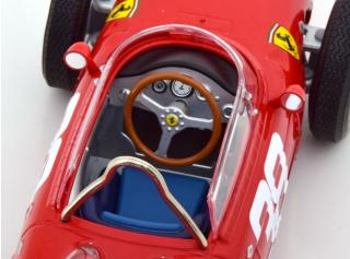 Ferrari 156 Sharknose GP Monaco, Weltmeister 1961 Phil Hill #38 CMR 1:18 (Türen, Motorhaube... nicht zu öffnen!)